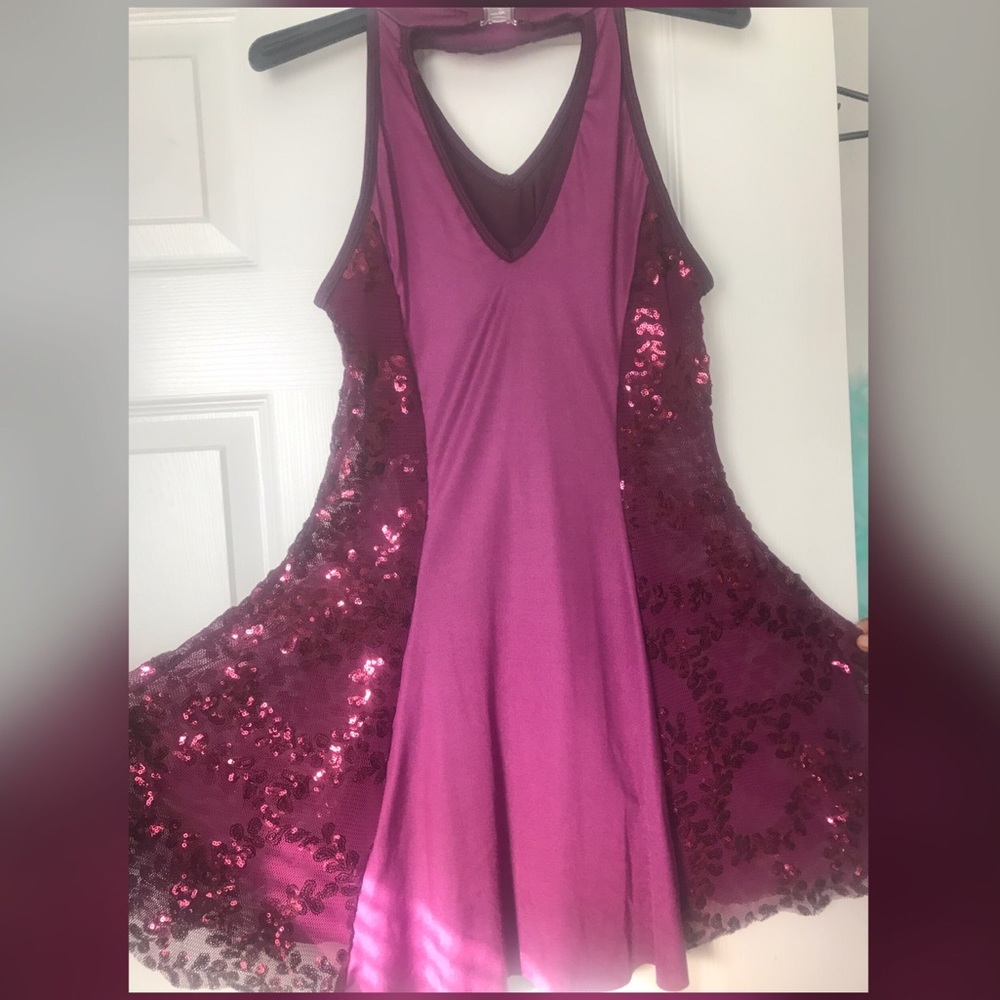Adult S/M Lyrical Dance Costume. Great Condition